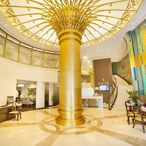 Raviz Center Point Отель